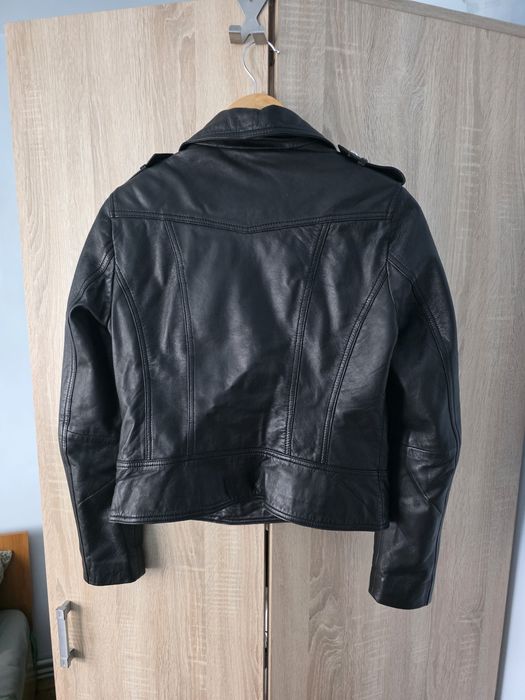 Jacheta scurta din piele Reserved neagra 38