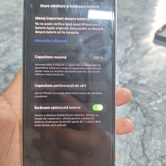 vând iphone 11 pro max