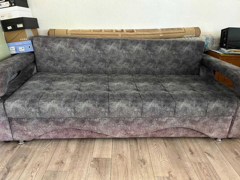 Продам диван 50 000