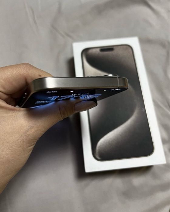 Iphone 15 pro max ideal 256 xotira suvga ishledi karopka dakument