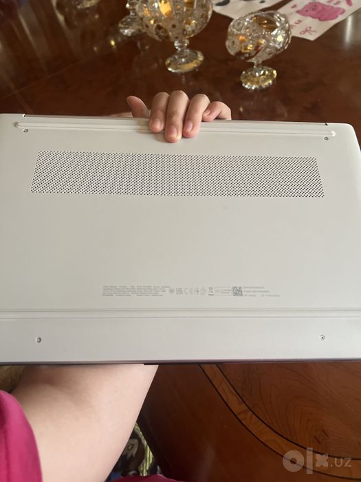 Ноутбук HP гарнтии нет