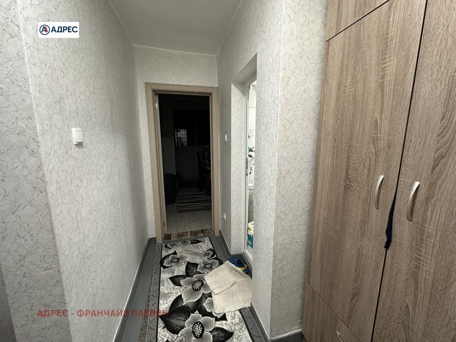 3-стаен в Плевен-Широк център площ 72 цена 140000