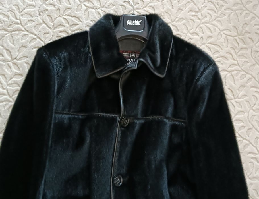 Продам мужскую шубу из нерпы "GATA FUR"