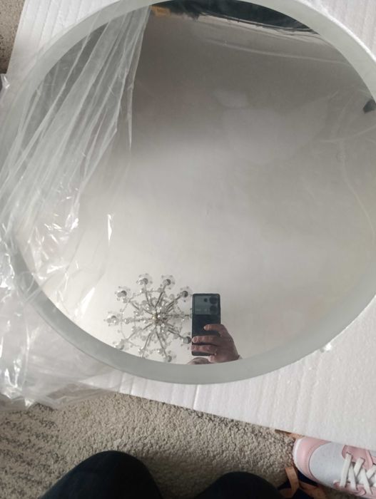 Vând oglinda baie led