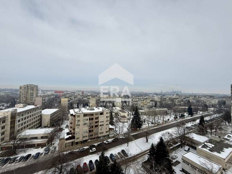 Двустаен апартамент в ж.к. Здравец-Изток