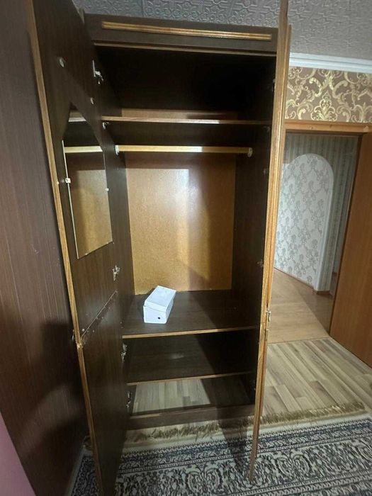 Мебель, ковры, диван