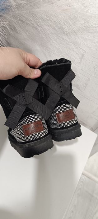 Угги замшевые натуральные, р. 28