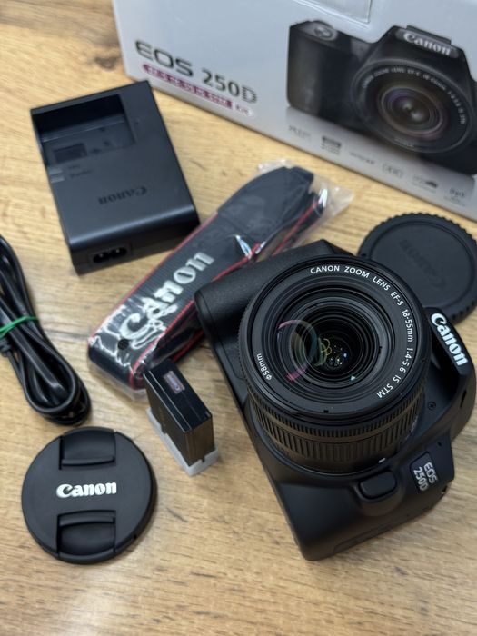 Canon EOS 250D