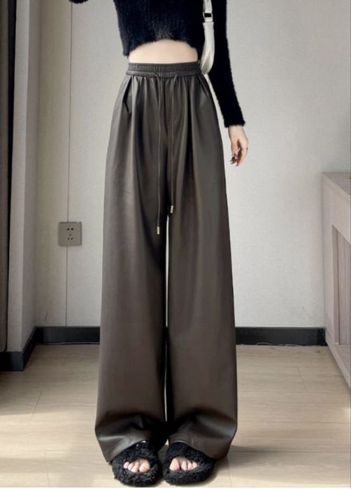 Новые кожаные брюки. Алматы