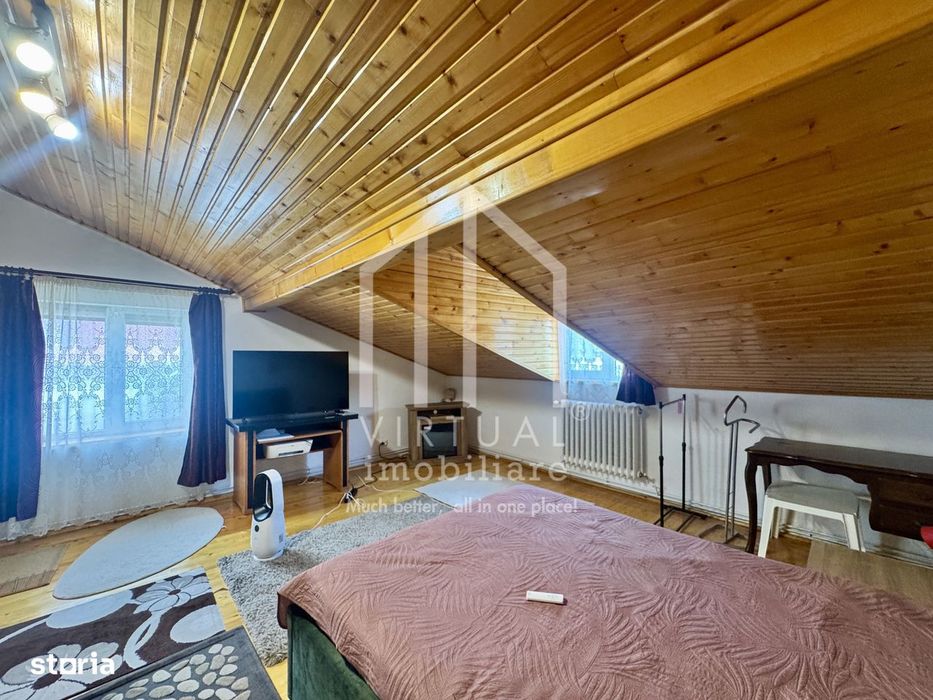 Apartament la casa, 3 camere, 77mp utili + pod (35mp) - Central