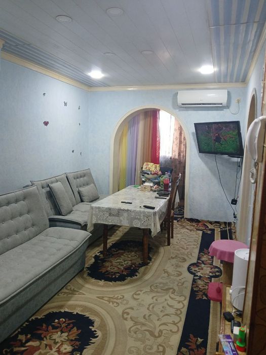 3/9/9 (9 этаж). Сергели 7. Квартира 84 м² (2 балкона). Метро - 300 м.