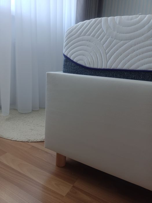 Продается 2-х спальная кровать с анатомическим матрасом