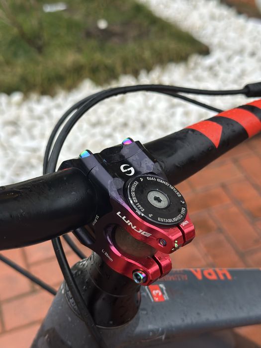 Bicicleta MTB cube attention HPA 2019