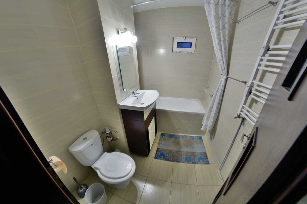 Apartament de inchiriat/ PROPRIETAR /3 camere /et.9 din 10/decomodat