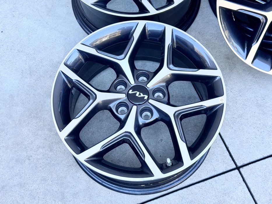 4бр ал Kia Ceed/ Pro Ceed/ 17цола оригинални с датчици