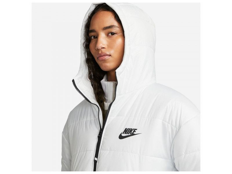 Дамска парка Nike Sportswear  размери - S