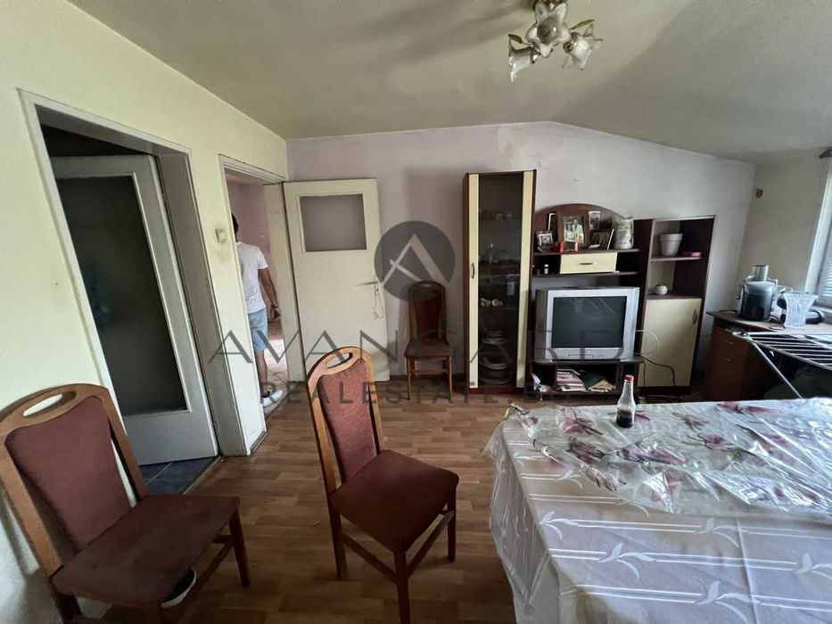 Продава се Етаж от къща в Пловдив, Център - 106 кв.м за 1038 €/кв.м - Снимка #1