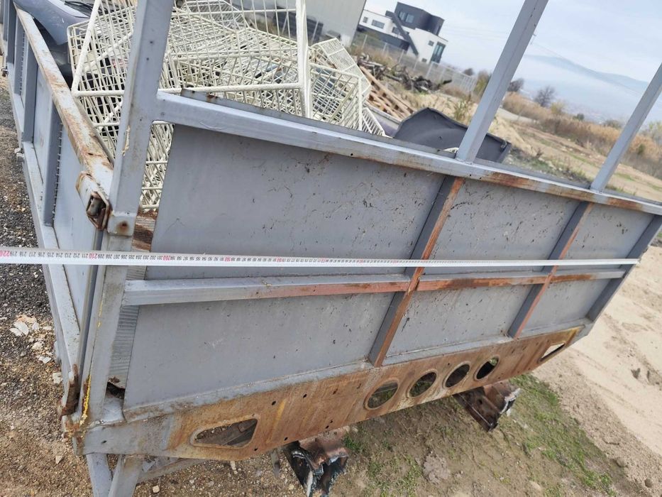 продавам каросерия за бус 380/210