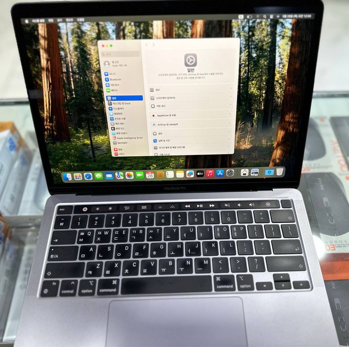 Macbook pro M2 13
