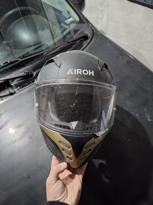 Каска.      Airon