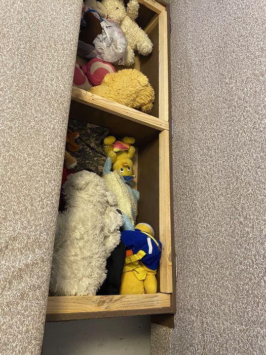 Продам диван б/у в отличном состоянии