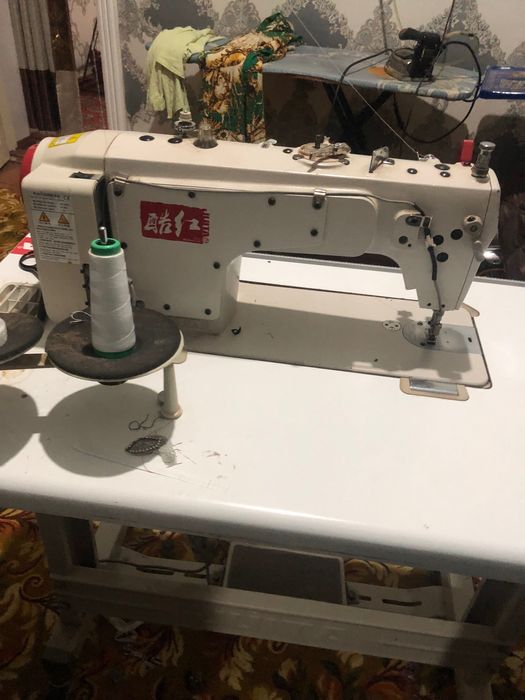 tikuv mashinasi sotuvda