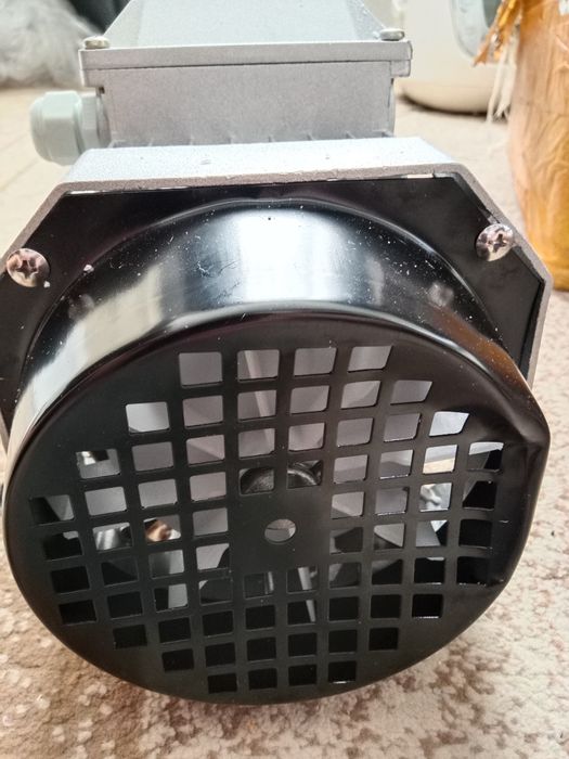 Червячный Мотор, редуктор в комплекте.