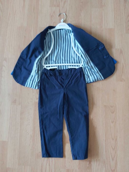 Costum baiat pentru evenimente