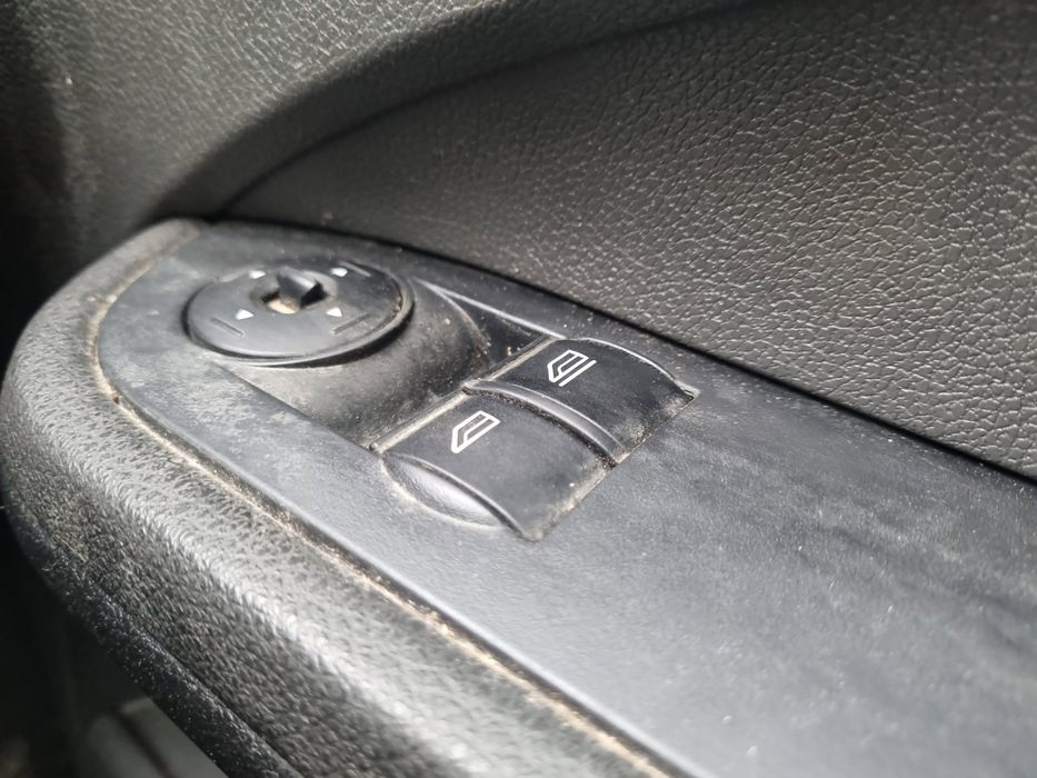 Butoane comanda geamuri sofer Ford C-Max 1 [Fabr 2007-2010] OEM