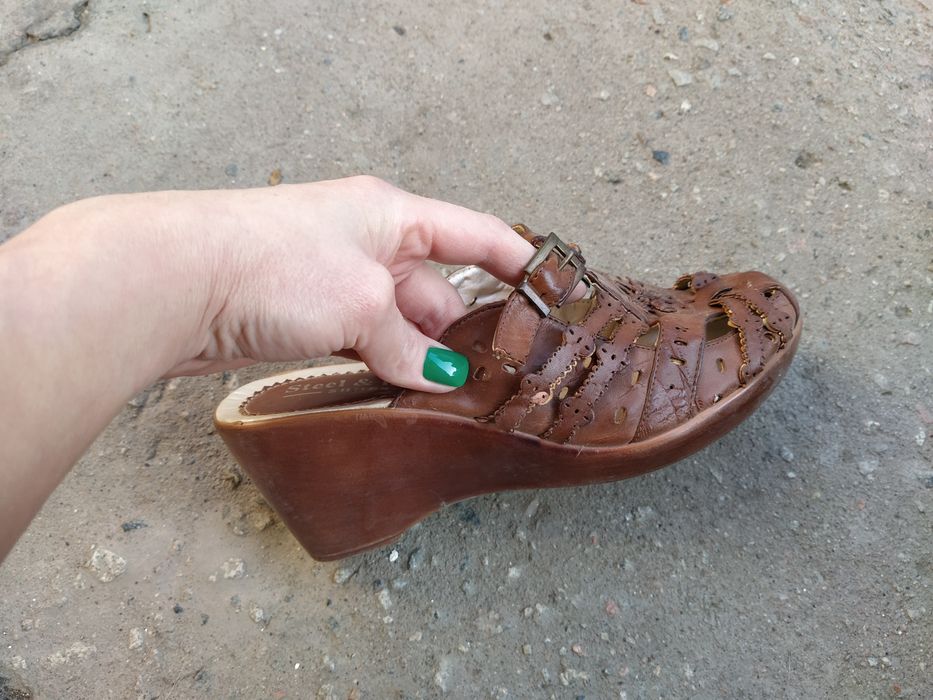 Продам обувь новая бу