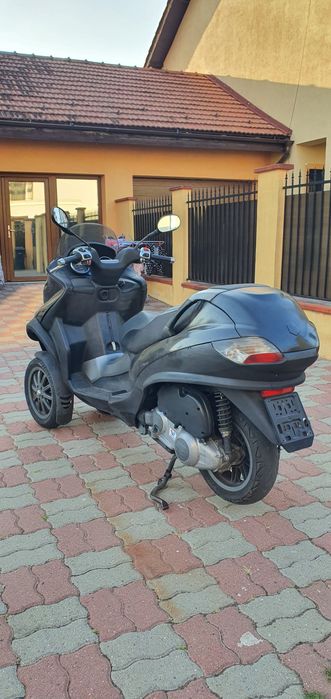 Vând scuter Piaggio 250 IE