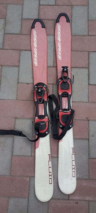 Лыжи деские с креплениями