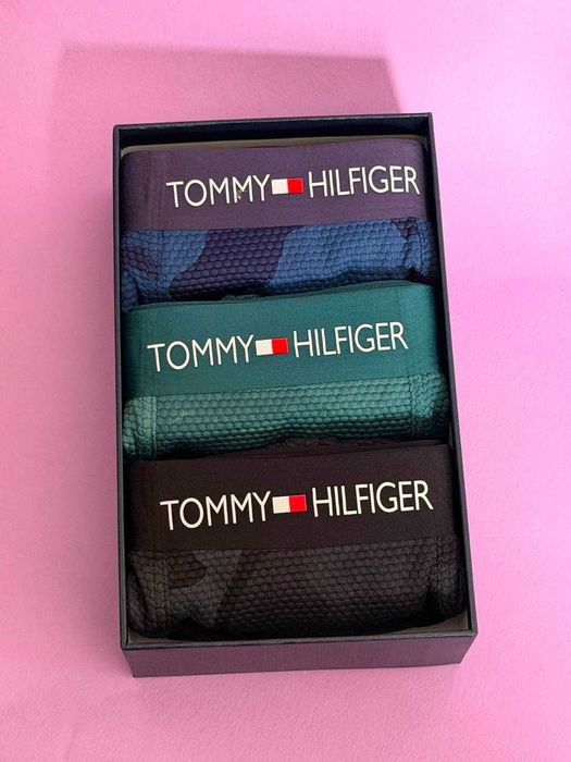 Boxeri Tommy Hilfiger multicolor marimea Xl 20%reducere