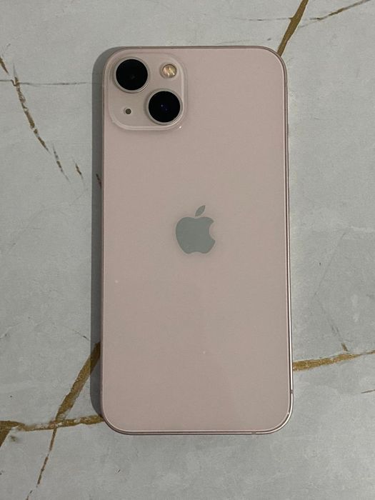 Iphone 13 розовый