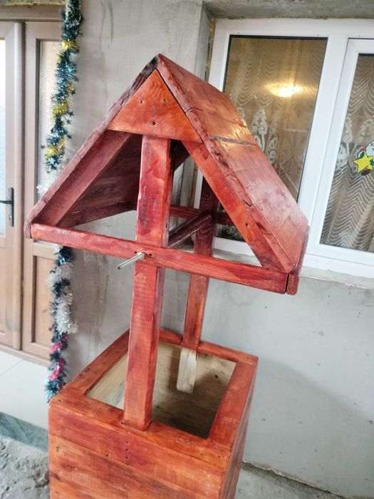 Vând Fântână Rustică