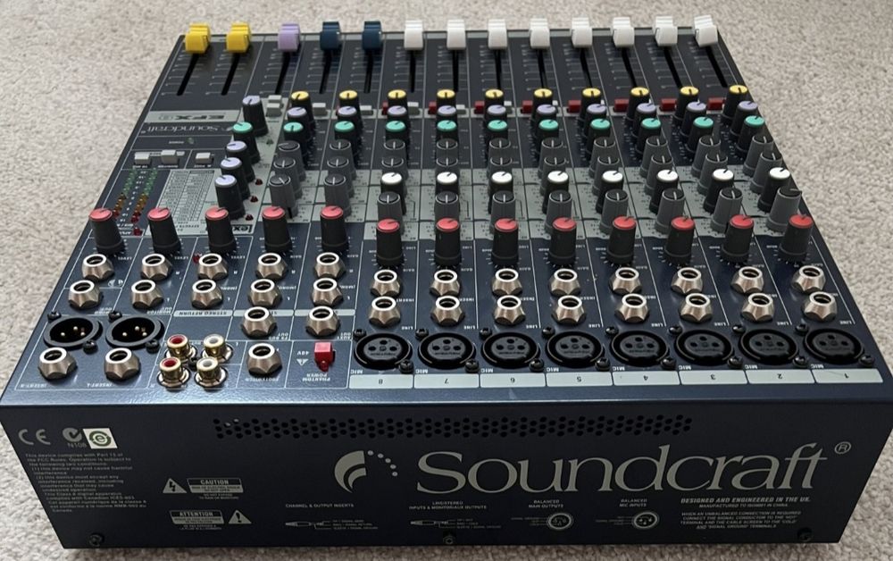 Mixer Soundcraft fx8