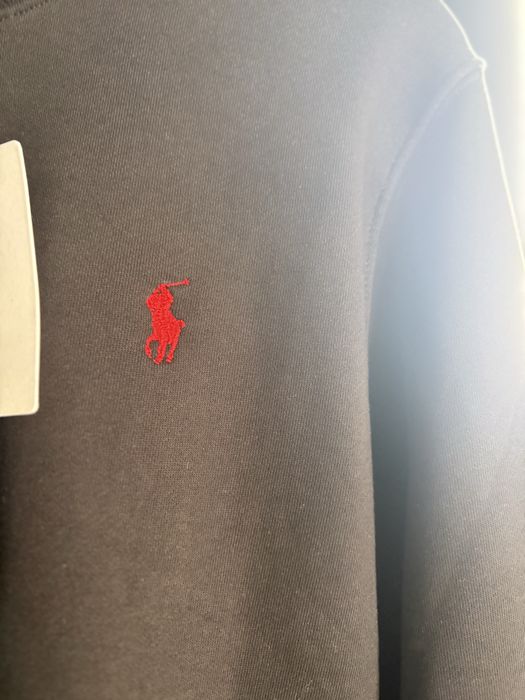 bluza polo marimea S livrare doar fan courier pret negociabil