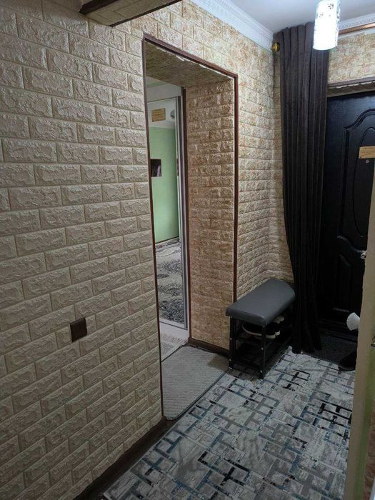 Танковойда 1 хонали квартира ижарага берилади.