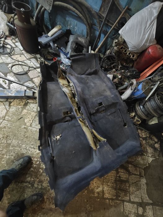 Ковролин полы Audi A6 C5