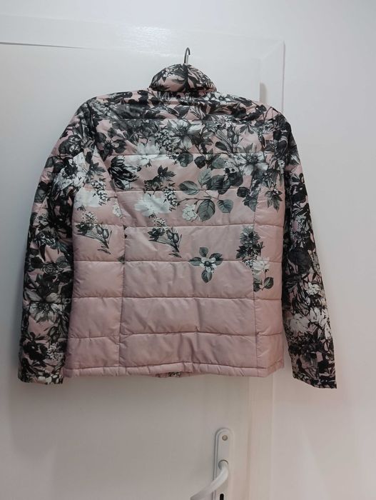 Дамско яке за ски