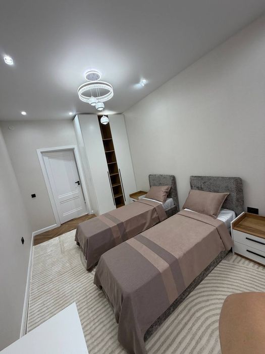 Новая 3х комнатная квартира 70м² евро ремонт, ул.Махтумкули Яшнабад