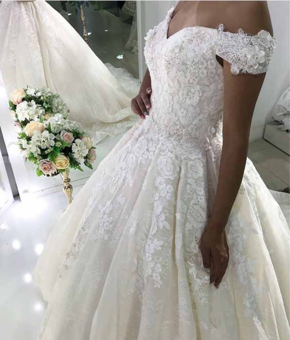 Продам роскошное свадебное платье