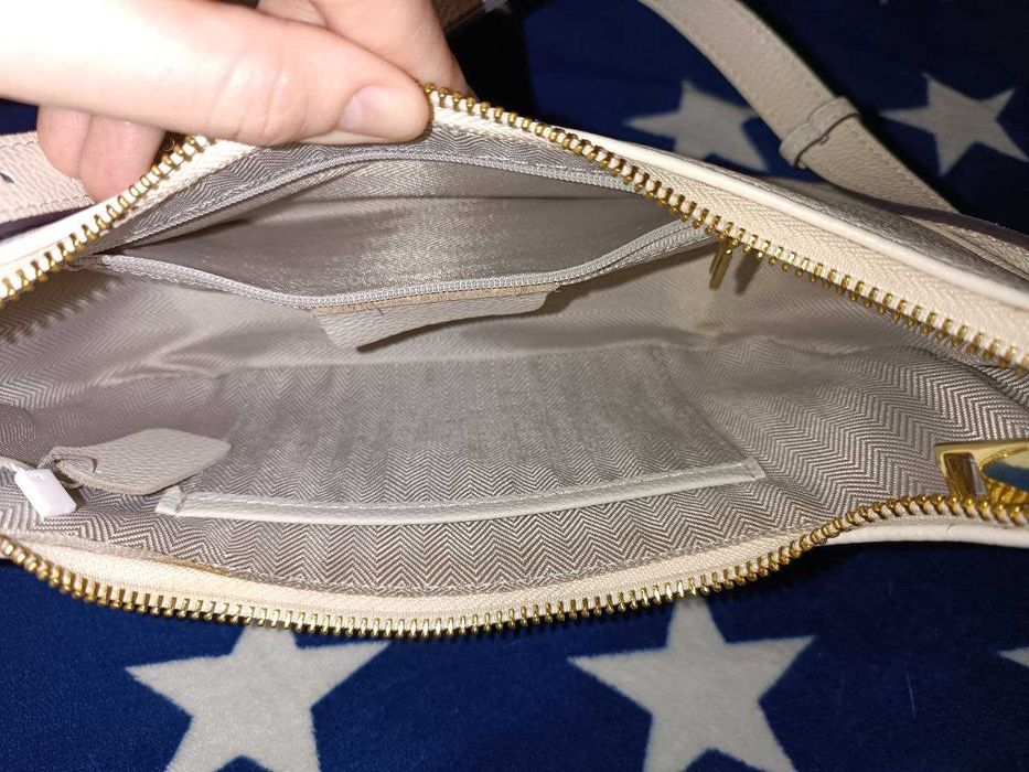 Кожаная сумка-багет