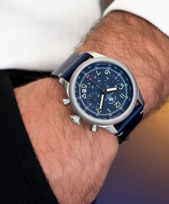 Часы, соат, сотилади