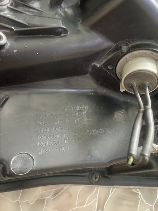 Передняя правая фара