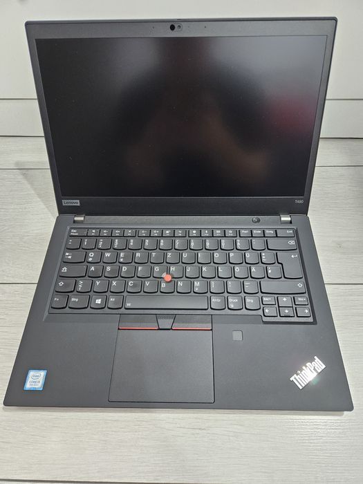 Lenovo ThinkPad T490
