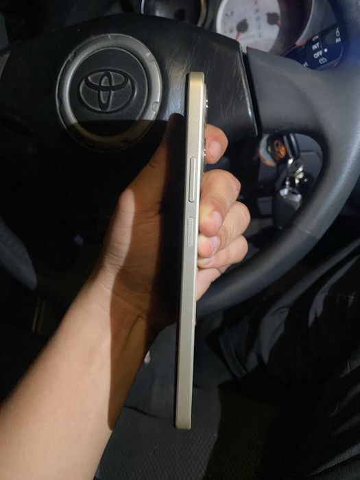 Телефон: realme note 70