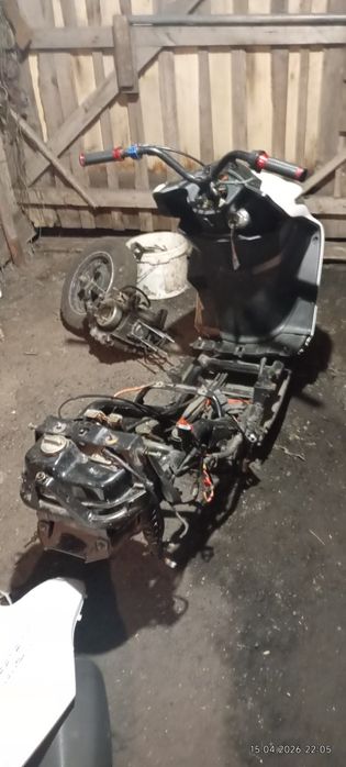 Продам скутер м8