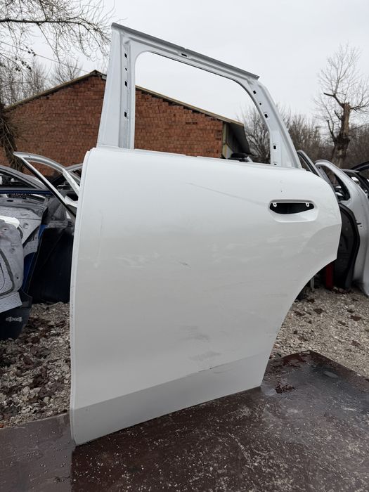 Врата Mini Countryman U25