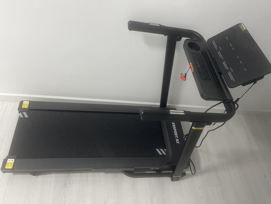 Беговая дорожка………..